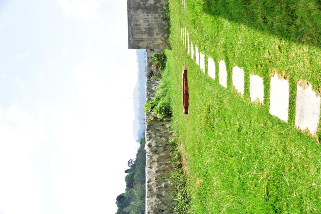 Stone Bungalow Villa Kodaikanal Exteriör bild